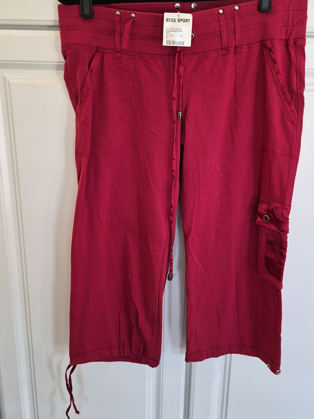 Vintage NWT bebe Sport Cargo CAPRI 28.5" L 33" W,  Large